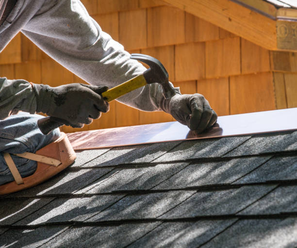 Quick and Trustworthy Emergency Roof Repair Services in Savanna, IL
